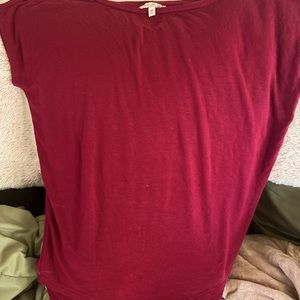 Express one eleven tee. Off shoulder option. Size small.